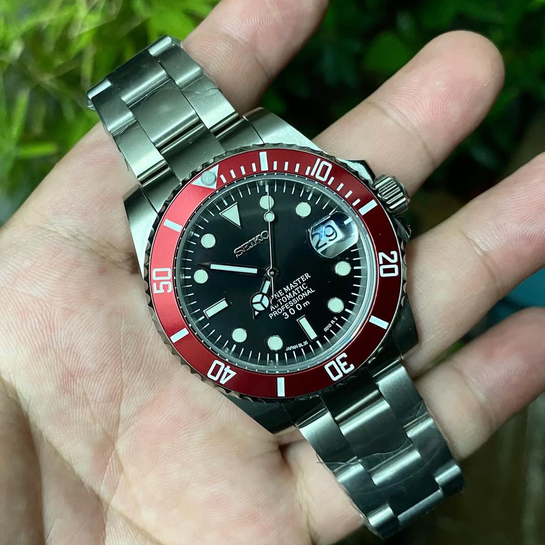 MARINER MOD - BLOOD RED